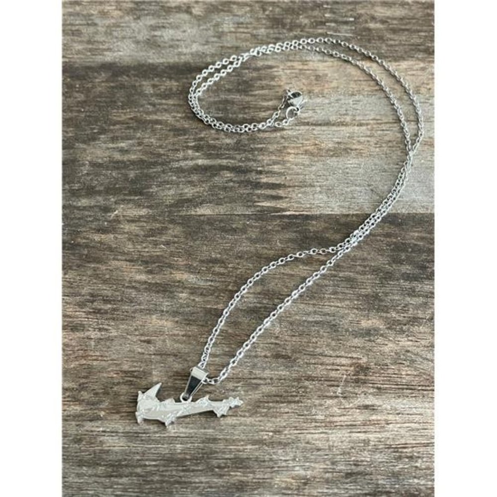 NEW NIKE Silver NECKLACE STAINLESS STEEL 20" INCH CHAIN WITH ADJUSTER SWOOSH